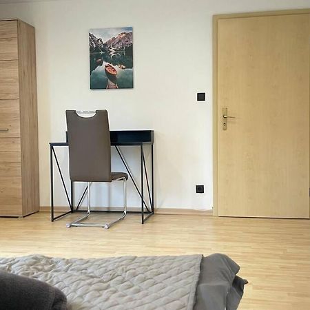 Shine Apartment Schwarzenfeld Kültér fotó
